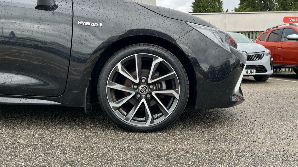 Toyota Corolla 1.8 VVT-i Hybrid Excel 5dr CVT Hybrid Hatchback - Image 7