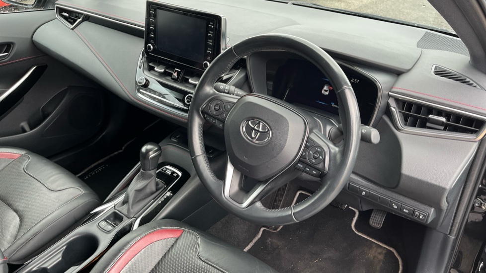 Toyota Corolla 1.8 VVT-i Hybrid Excel 5dr CVT Hybrid Hatchback - Image 11