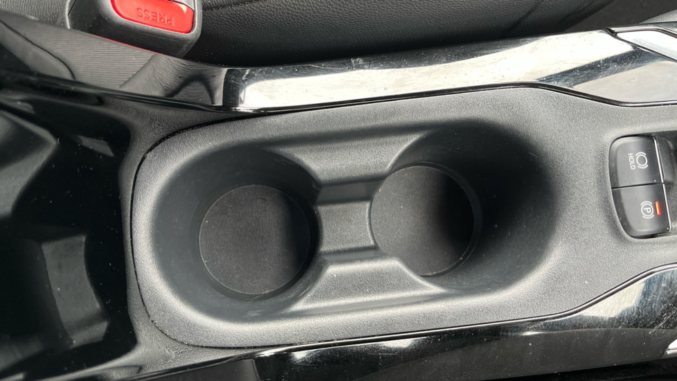 Toyota Corolla 1.8 VVT-i Hybrid Excel 5dr CVT Hybrid Hatchback - Image 37