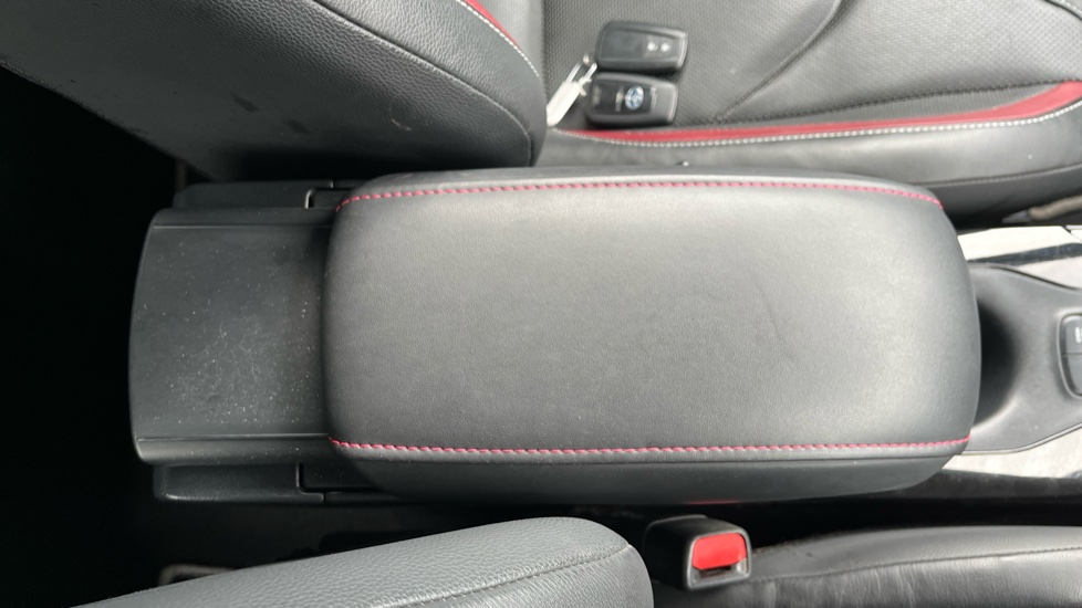 Toyota Corolla 1.8 VVT-i Hybrid Excel 5dr CVT Hybrid Hatchback - Image 39