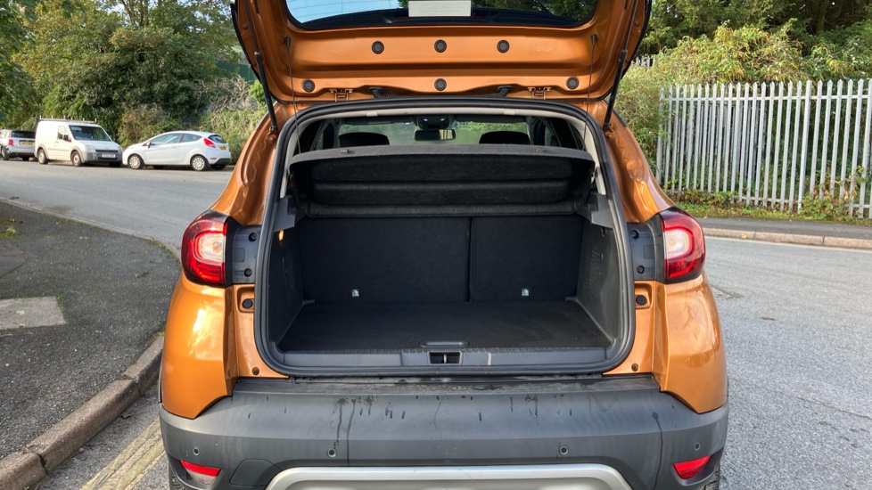 Renault Captur 0.9 TCE 90 Signature X Nav 5dr Petrol Hatchback - Image 4