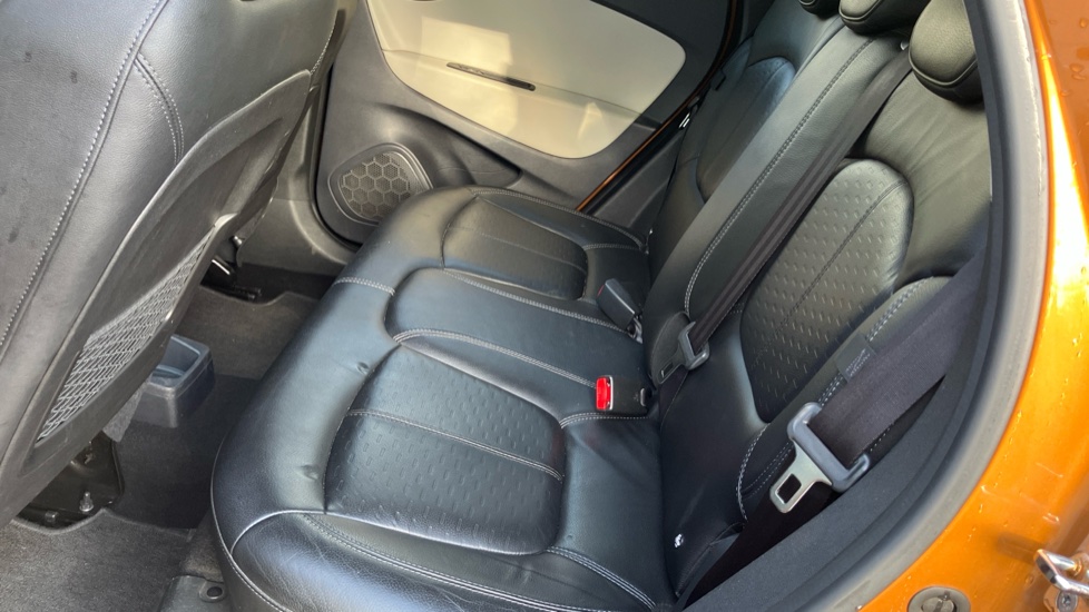 Renault Captur 0.9 TCE 90 Signature X Nav 5dr Petrol Hatchback - Image 16