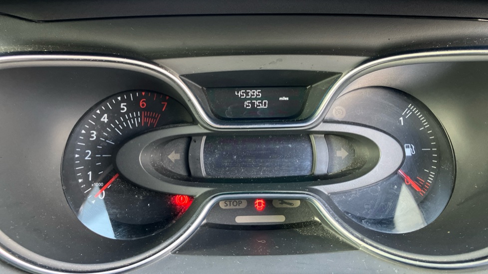 Renault Captur 0.9 TCE 90 Signature X Nav 5dr Petrol Hatchback - Image 18