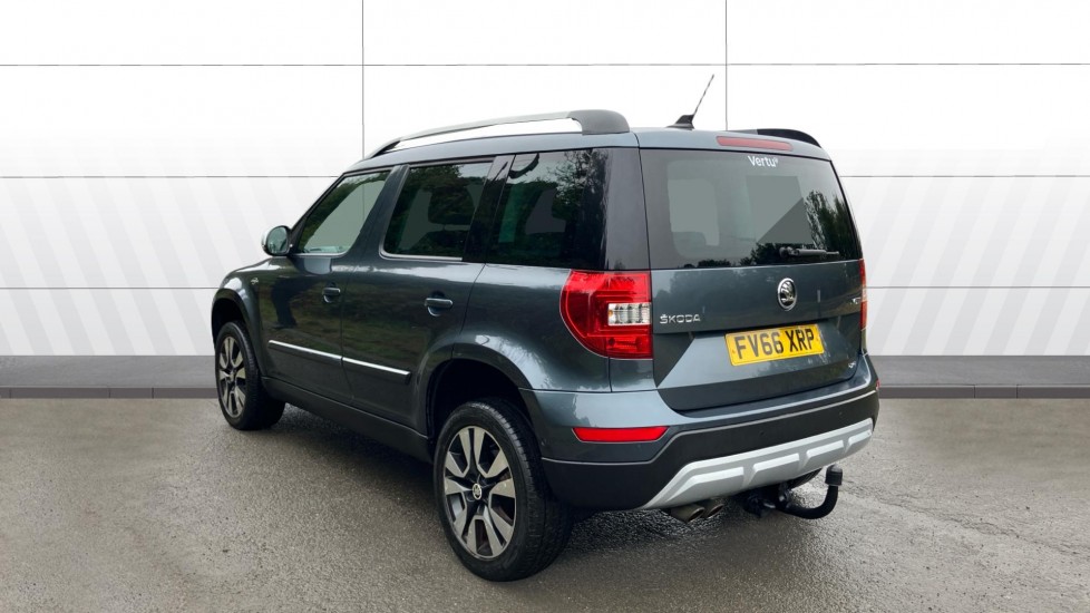 Skoda Yeti Outdoor 1.4 TSI Laurin + Klement 4x4 5dr Petrol Estate - Image 2