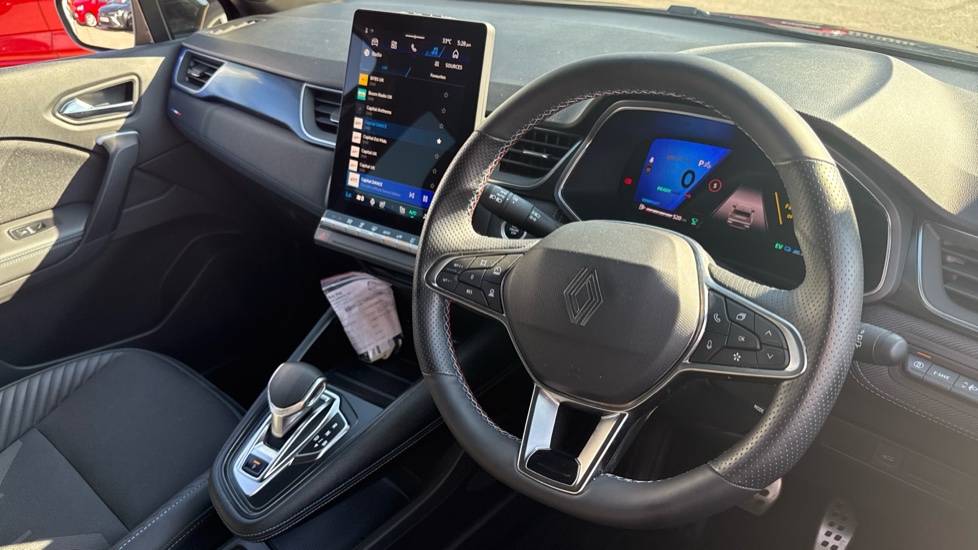 Renault Symbioz 1.6 E-Tech FHEV 145 Techno Esprit Alpine 5dr Auto Hybrid Estate - Image 11