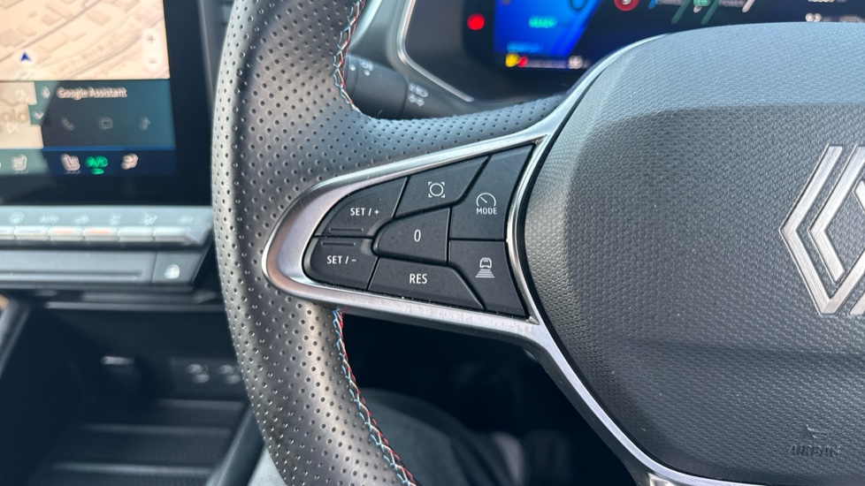 Renault Symbioz 1.6 E-Tech FHEV 145 Techno Esprit Alpine 5dr Auto Hybrid Estate - Image 21