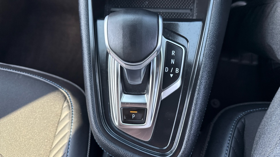 Renault Symbioz 1.6 E-Tech FHEV 145 Techno Esprit Alpine 5dr Auto Hybrid Estate - Image 32