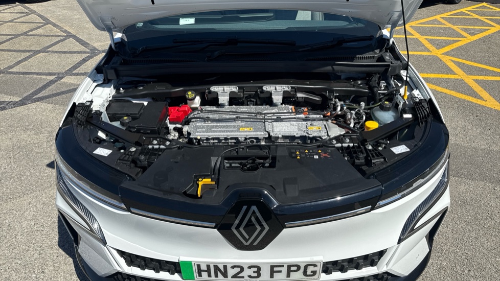 Renault Megane E-Tech EV60 160kW Techno 60kWh Optimum Charge 5dr Auto Electric Hatchback - Image 8