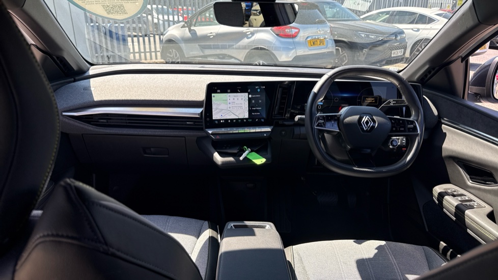 Renault Megane E-Tech EV60 160kW Techno 60kWh Optimum Charge 5dr Auto Electric Hatchback - Image 10