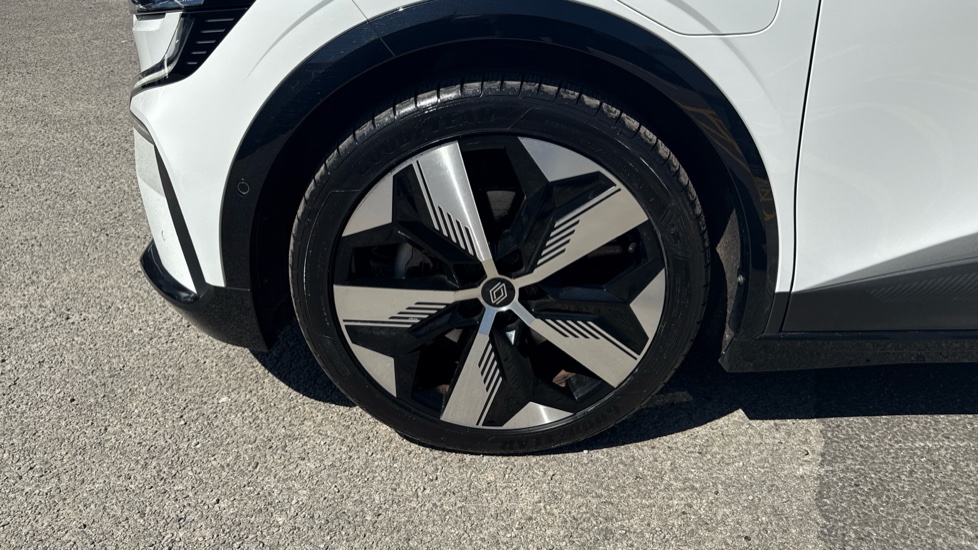 Renault Megane E-Tech EV60 160kW Techno 60kWh Optimum Charge 5dr Auto Electric Hatchback - Image 45