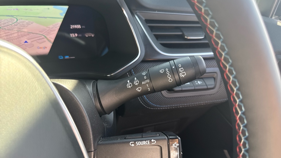 Renault Symbioz 1.6 E-Tech FHEV 145 Techno Esprit Alpine 5dr Auto Hybrid Estate - Image 32