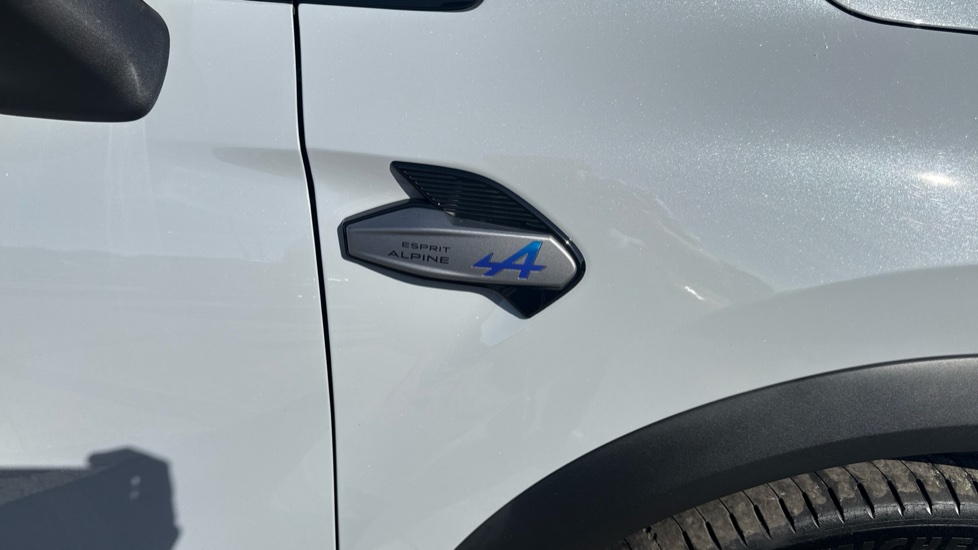 Renault Symbioz 1.6 E-Tech FHEV 145 Techno Esprit Alpine 5dr Auto Hybrid Estate - Image 36
