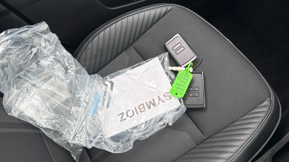 Renault Symbioz 1.6 E-Tech FHEV 145 Iconic Esprit Alpine 5dr Auto Hybrid Estate - Image 19