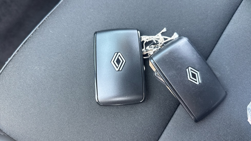 Renault Symbioz 1.6 E-Tech FHEV 145 Techno Esprit Alpine 5dr Auto Hybrid Estate - Image 20