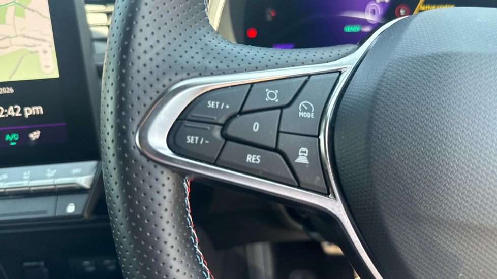 Renault Symbioz 1.6 E-Tech FHEV 145 Techno Esprit Alpine 5dr Auto Hybrid Estate - Image 36