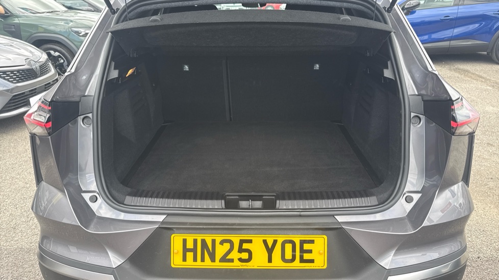 Renault Symbioz 1.6 E-Tech FHEV 145 Techno 5dr Auto Hybrid Estate - Image 4