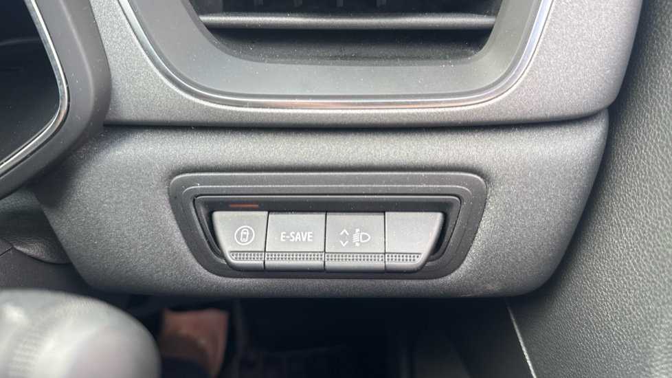 Renault Symbioz 1.6 E-Tech FHEV 145 Techno 5dr Auto Hybrid Estate - Image 48