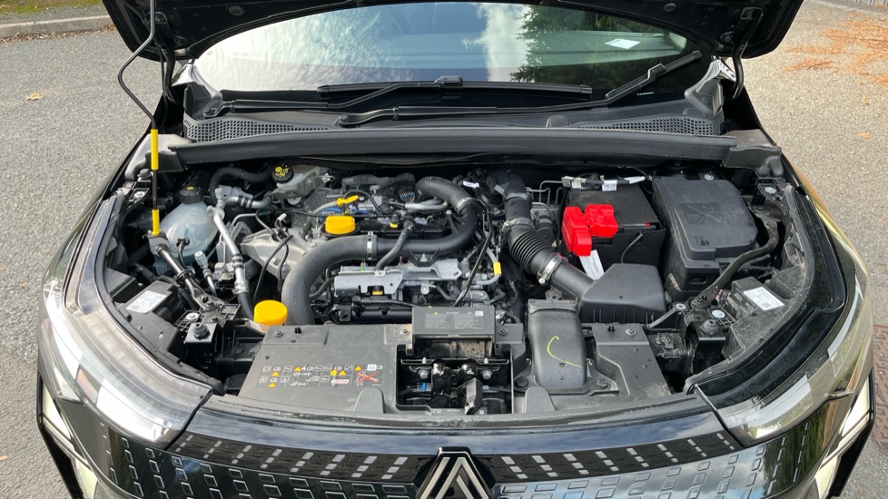 Renault Captur 1.0 TCE 90 Techno 5dr Petrol Hatchback - Image 8