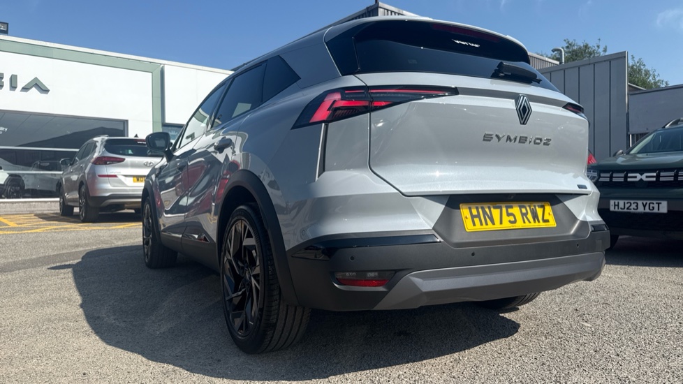 Renault Symbioz 1.8 E-Tech FHEV 160 Techno Esprit Alpine 5dr Auto Hybrid Estate - Image 26