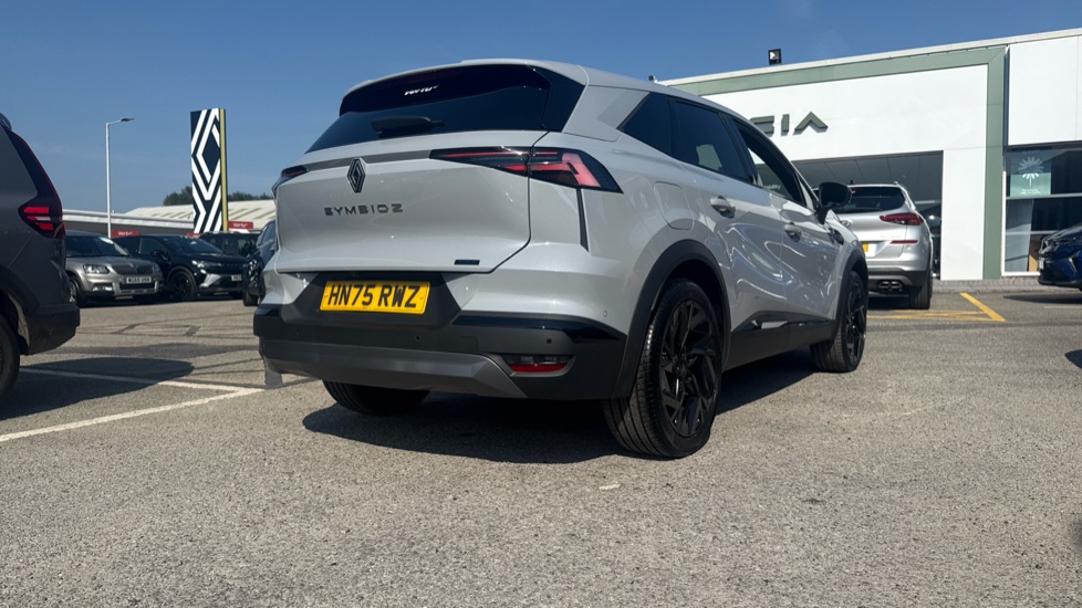 Renault Symbioz 1.8 E-Tech FHEV 160 Techno Esprit Alpine 5dr Auto Hybrid Estate - Image 28