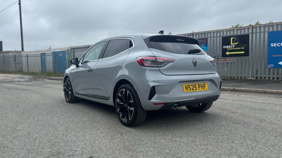 Renault Clio 1.0 TCe 90 Techno 5dr Petrol Hatchback - Image 22