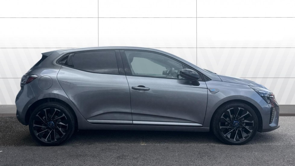 Renault Clio 1.0 TCe 90 Esprit Alpine 5dr Petrol Hatchback - Image 5