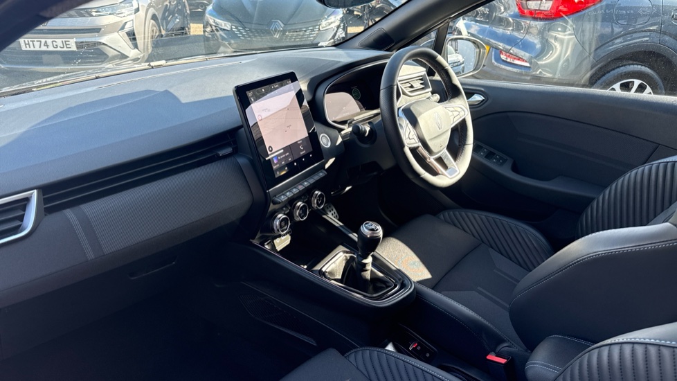Renault Clio 1.0 TCe 90 Esprit Alpine 5dr Petrol Hatchback - Image 9