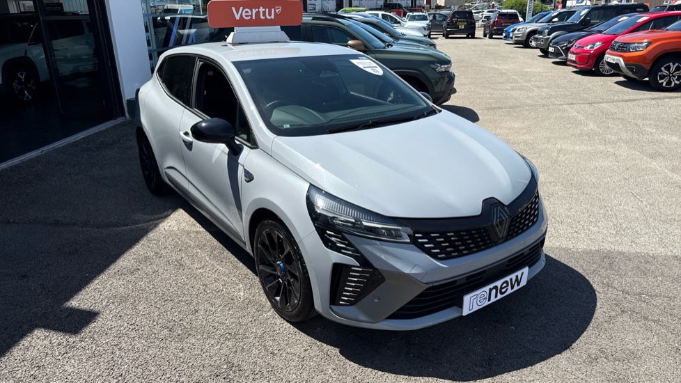 Renault Clio 1.0 TCe 90 Esprit Alpine 5dr Petrol Hatchback - Image 45