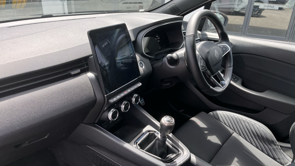Renault Clio 1.0 TCe 90 Esprit Alpine 5dr Petrol Hatchback - Image 9