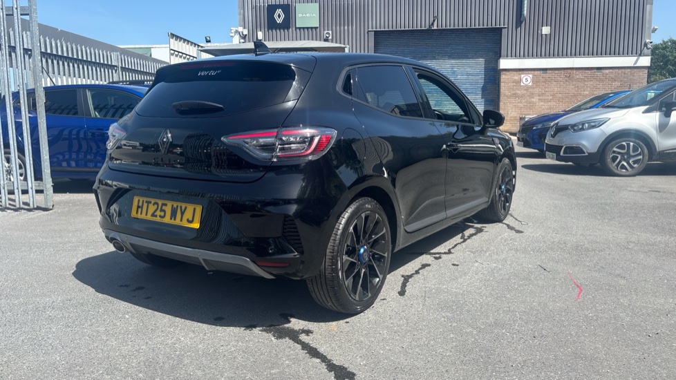 Renault Clio 1.0 TCe 90 Esprit Alpine 5dr Petrol Hatchback - Image 37