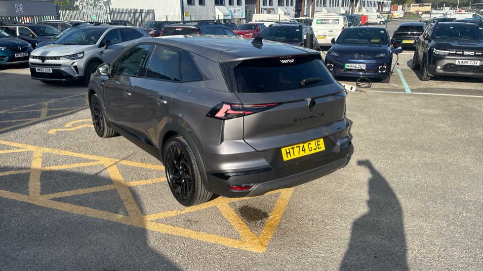 Renault Symbioz 1.6 E-Tech FHEV 145 Iconic Esprit Alpine 5dr Auto Hybrid Estate - Image 30