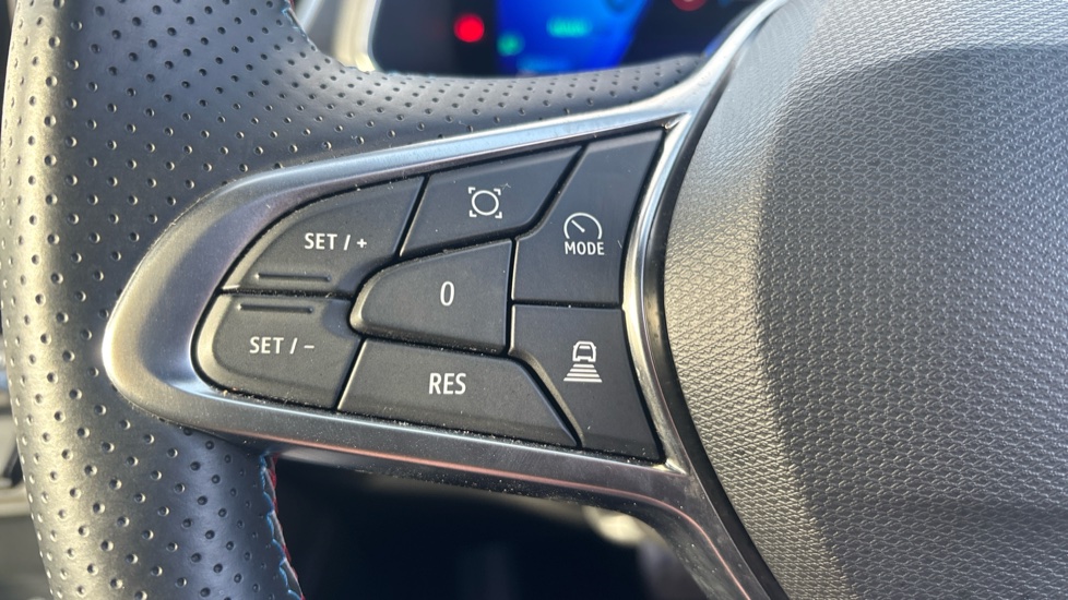 Renault Symbioz 1.6 E-Tech FHEV 145 Iconic Esprit Alpine 5dr Auto Hybrid Estate - Image 45
