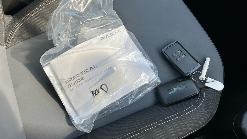 Dacia Sandero Stepway 1.0 TCe Extreme 5dr Petrol Hatchback - Image 19