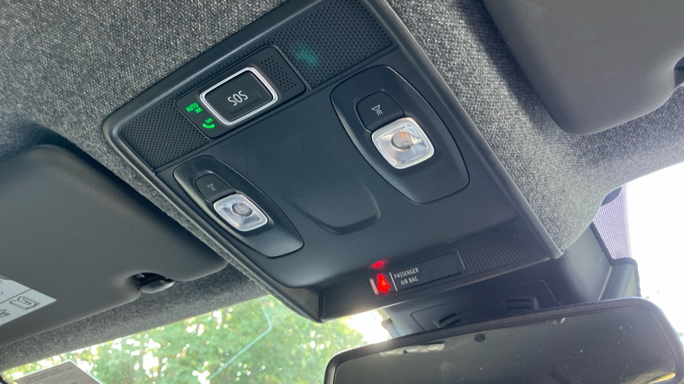 Renault Captur 1.2 TCE 115 Techno 5dr Petrol Hatchback - Image 25