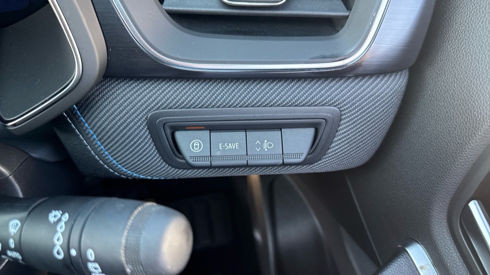 Renault Symbioz 1.8 E-Tech FHEV 160 Techno Esprit Alpine 5dr Auto Hybrid Estate - Image 25