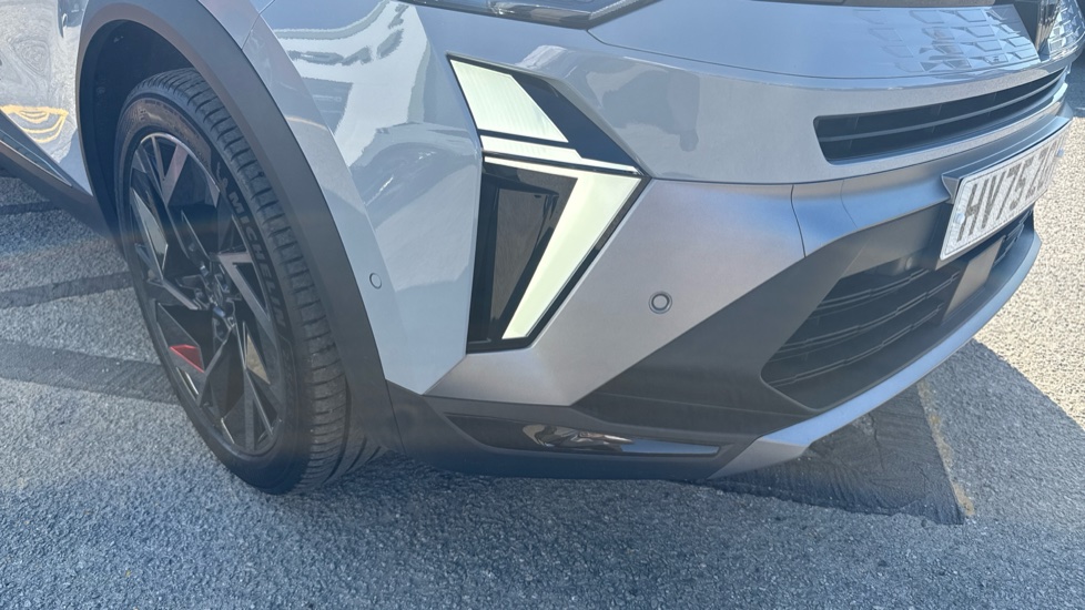 Renault Symbioz 1.8 E-Tech FHEV 160 Techno Esprit Alpine 5dr Auto Hybrid Estate - Image 39