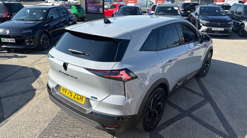 Renault Symbioz 1.8 E-Tech FHEV 160 Techno Esprit Alpine 5dr Auto Hybrid Estate - Image 53