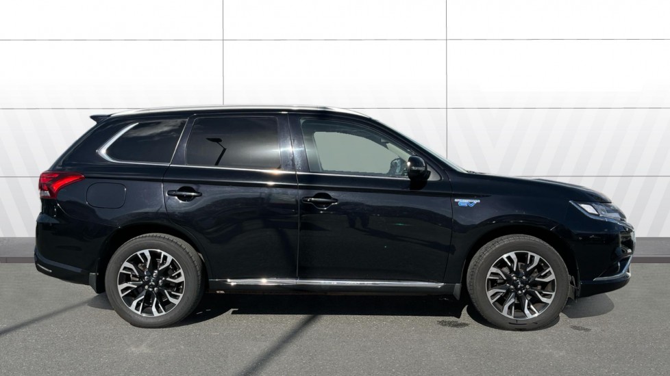 Mitsubishi Outlander 2.0 PHEV GX4hs 5dr Auto Estate - Image 5