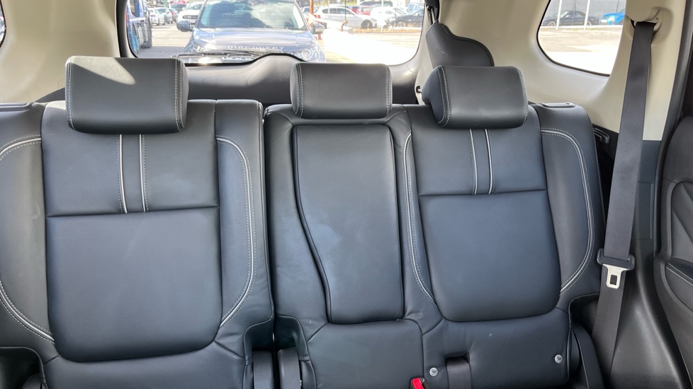 Mitsubishi Outlander 2.0 PHEV GX4hs 5dr Auto Estate - Image 15