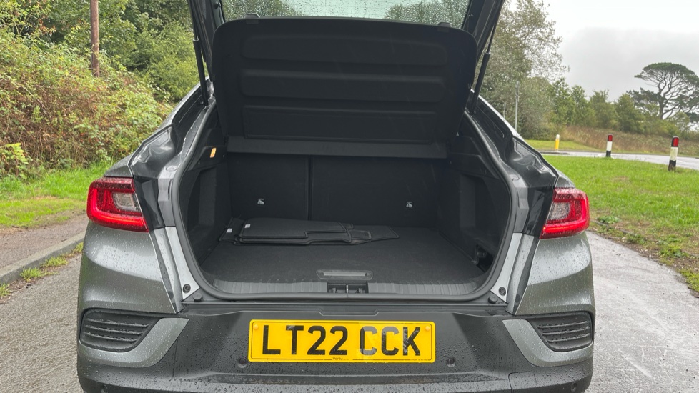 Renault Arkana 1.6 E-TECH Hybrid 145 R.S. Line 5dr Auto Hybrid Estate - Image 4