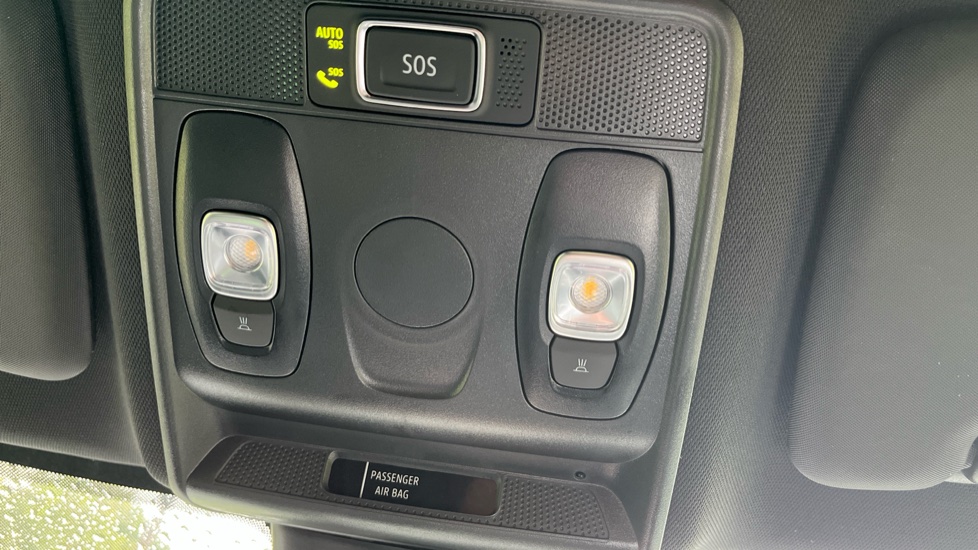 Renault Arkana 1.6 E-TECH Hybrid 145 R.S. Line 5dr Auto Hybrid Estate - Image 25