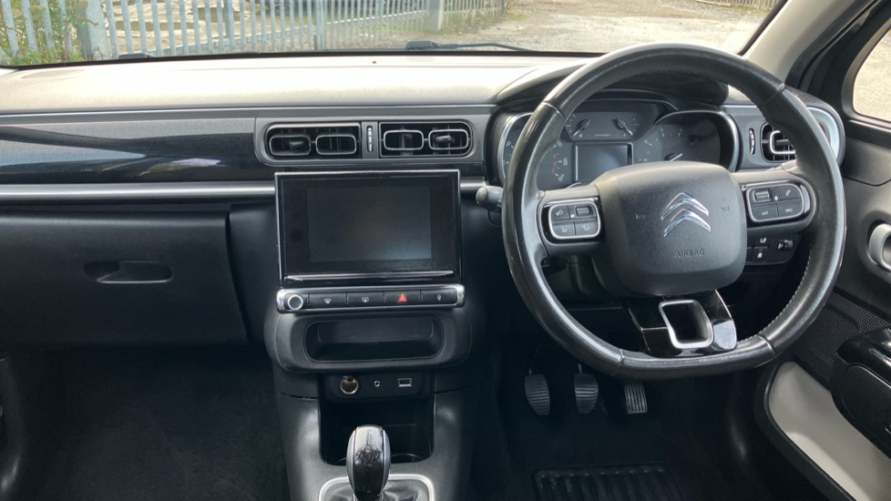 Citroen C3 1.2 PureTech 82 Flair 5dr Petrol Hatchback - Image 10