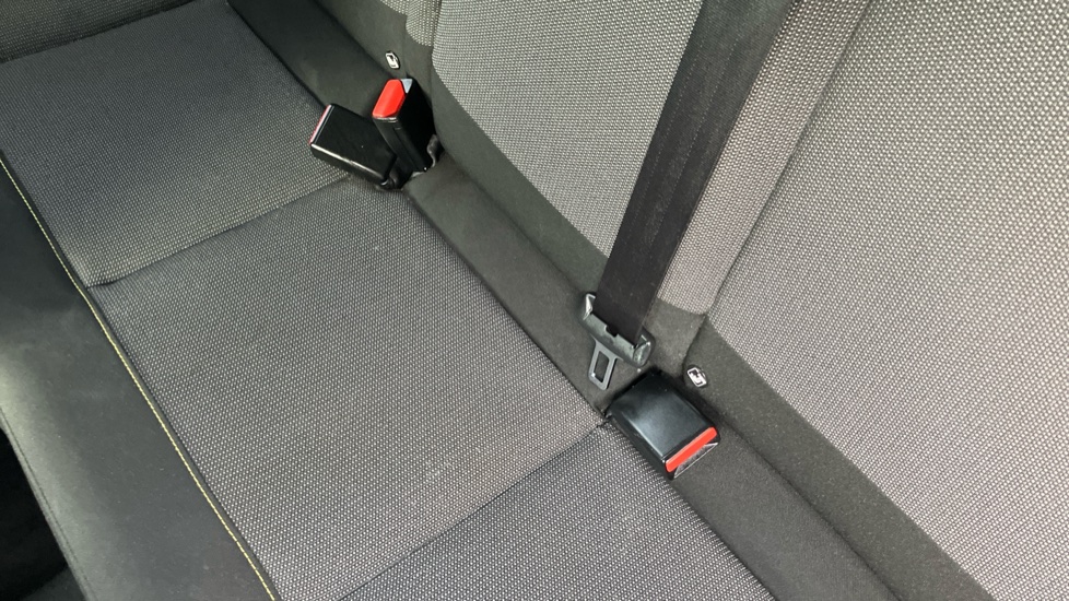 Citroen C3 1.2 PureTech 82 Flair 5dr Petrol Hatchback - Image 17