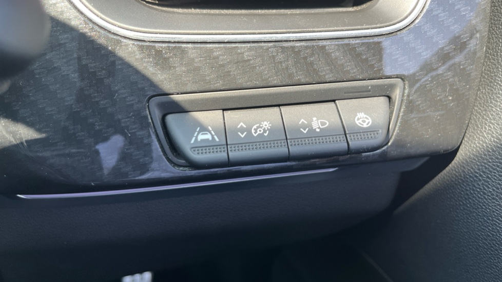 Renault Arkana 1.6 E-TECH Hybrid 145 R.S. Line 5dr Auto Hybrid Estate - Image 25