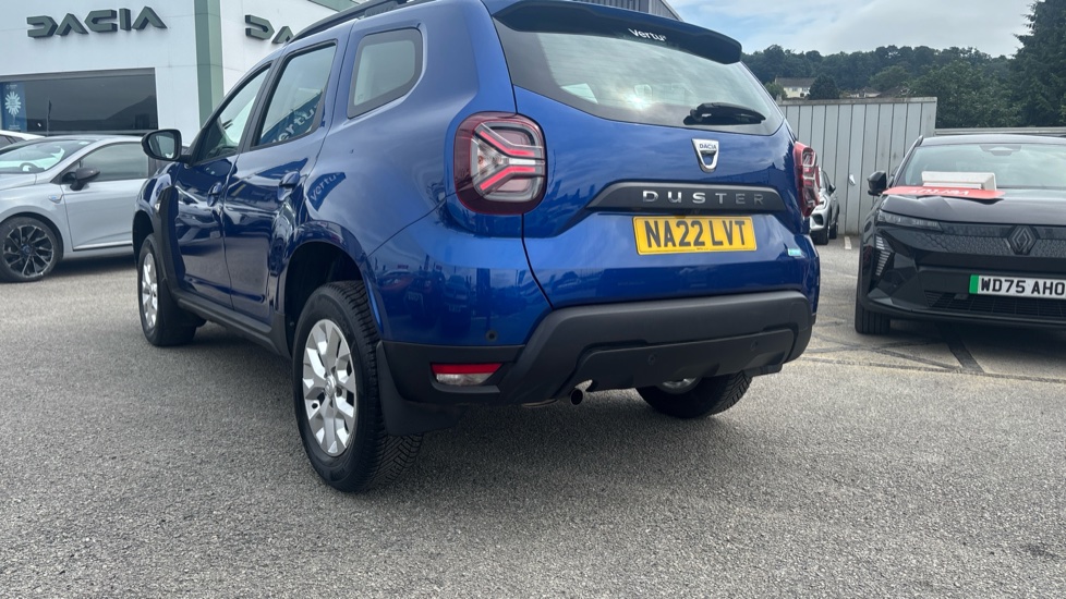 Dacia Duster 1.0 TCe 100 Comfort 5dr Bi Fuel Estate - Image 27