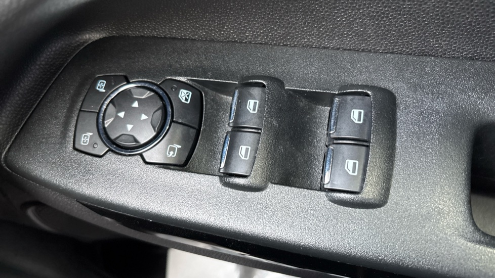 Ford EcoSport 1.0 EcoBoost 125 ST-Line 5dr Petrol Hatchback - Image 8