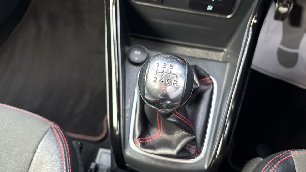 Ford EcoSport 1.0 EcoBoost 125 ST-Line 5dr Petrol Hatchback - Image 13
