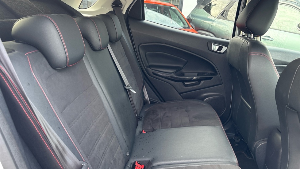 Ford EcoSport 1.0 EcoBoost 125 ST-Line 5dr Petrol Hatchback - Image 16