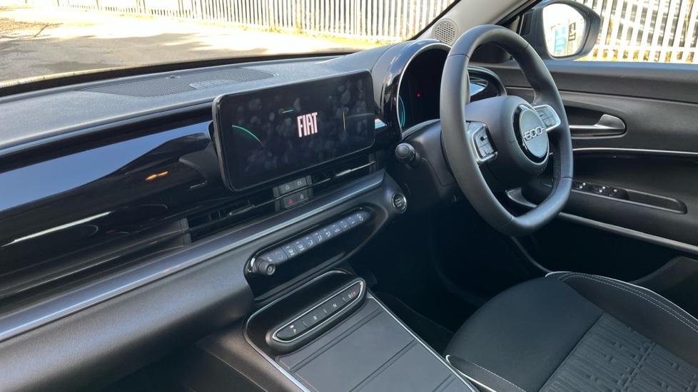 Fiat 600 1.2 Hybrid 48V 5dr eDCT-6 Petrol Hatchback - Image 8