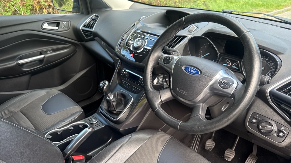 Ford Kuga 2.0 TDCi 180 Titanium 5dr Diesel Estate - Image 11